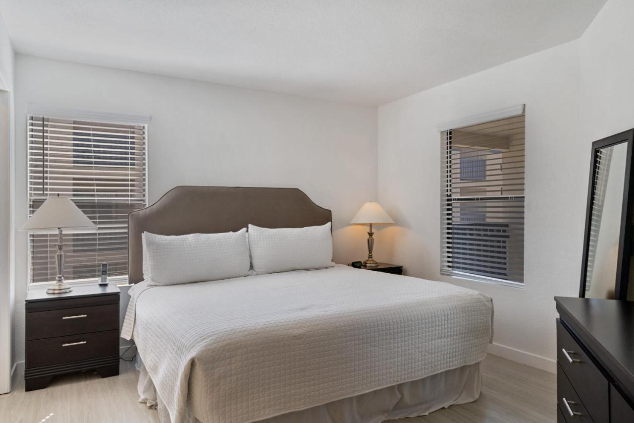 Newly Renovated 2Br Apartment W Pool By Stay Gia フェニックス エクステリア 写真